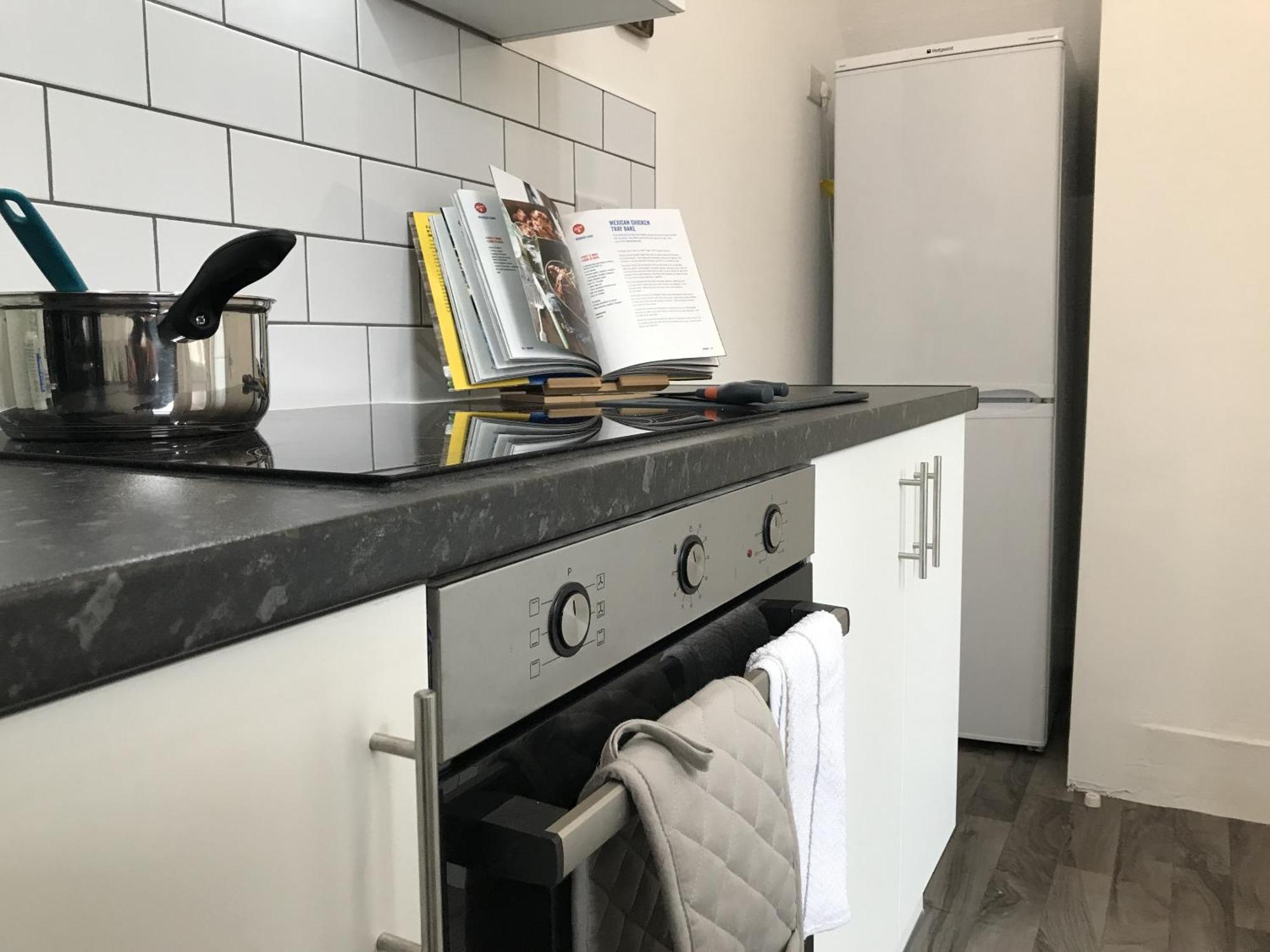 Bright Spacious 3-Bed With Office & Patio, Preston Preston  Eksteriør bilde