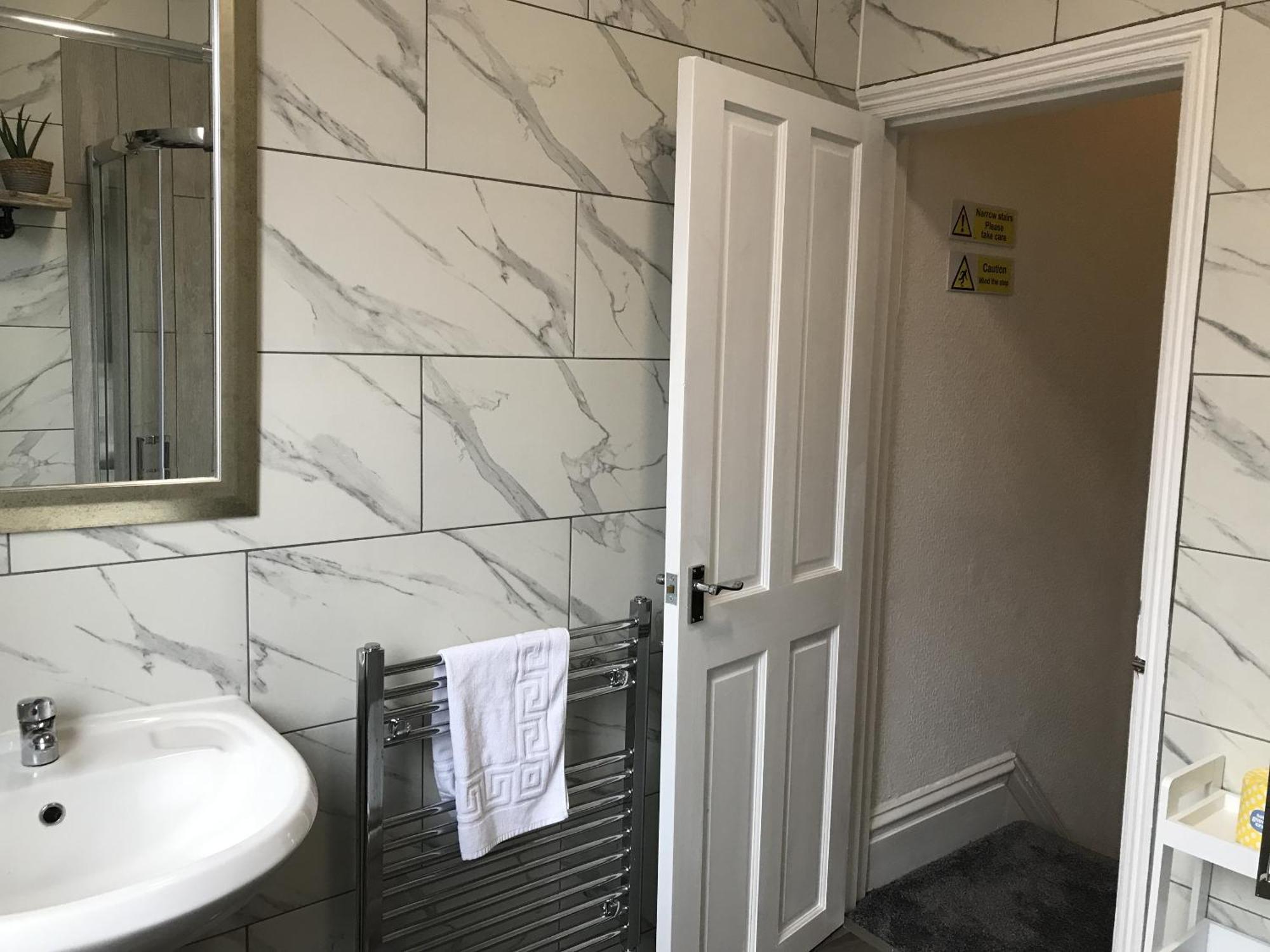 Bright Spacious 3-Bed With Office & Patio, Preston Preston  Eksteriør bilde