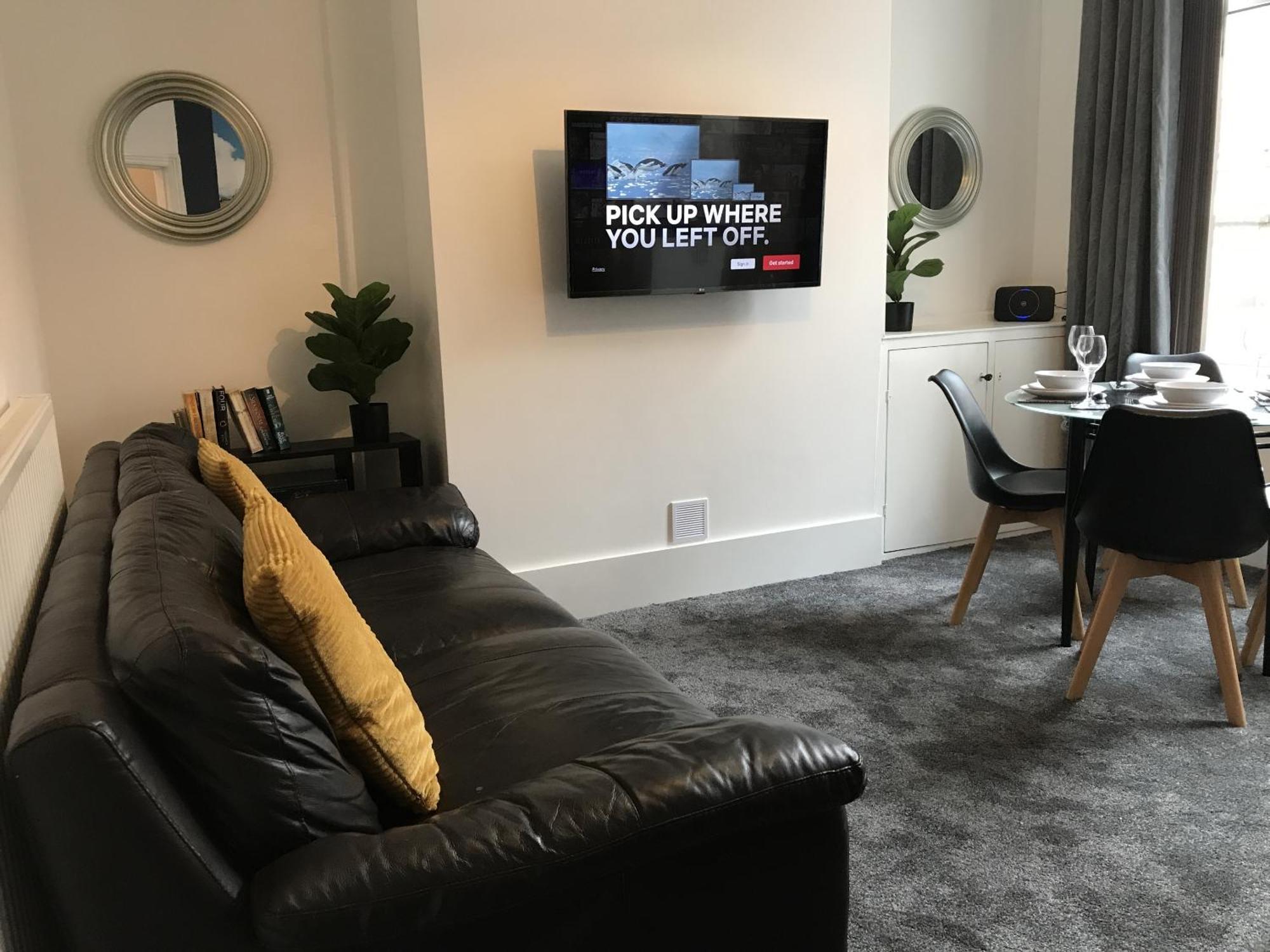Bright Spacious 3-Bed With Office & Patio, Preston Preston  Eksteriør bilde